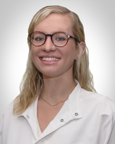 dentist-nina-rakowsky.jpg