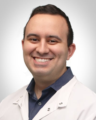 dentist-carlos-rodriguez.jpg
