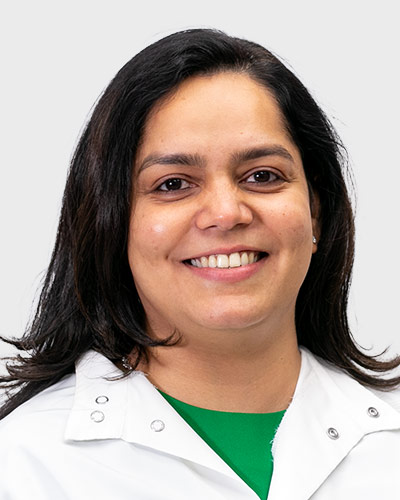 dentist-niketa-patel.jpg