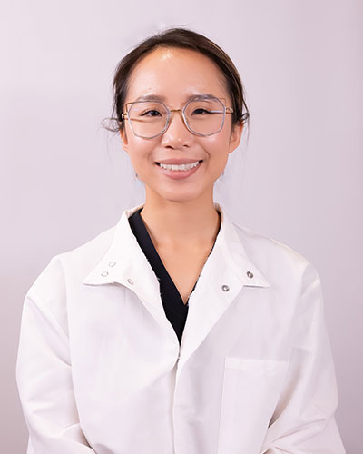 Orthodontist Shuwei Wang