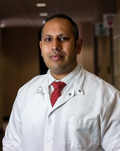 dentist-komail-abbas.jpg