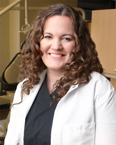 pediatric-dentist-leigh-ann-brandenburg.jpg
