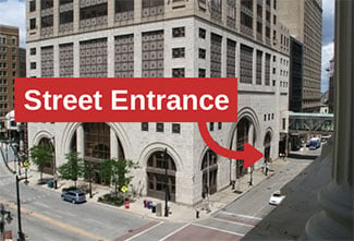 An image of 100 E. Wisconsin Building Entrance