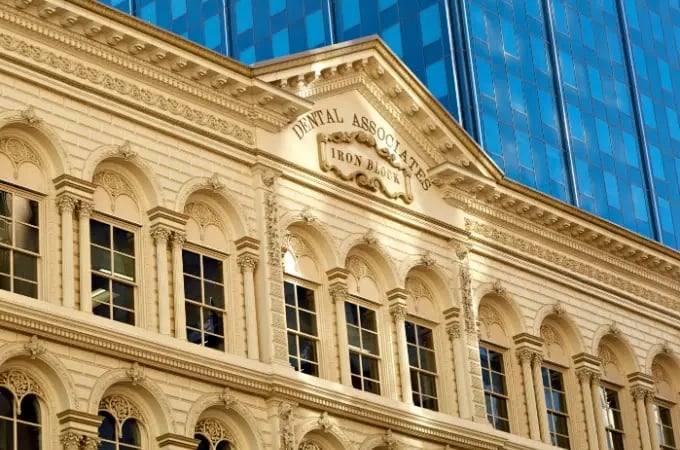 historic-iron-block-building-milwaukee
