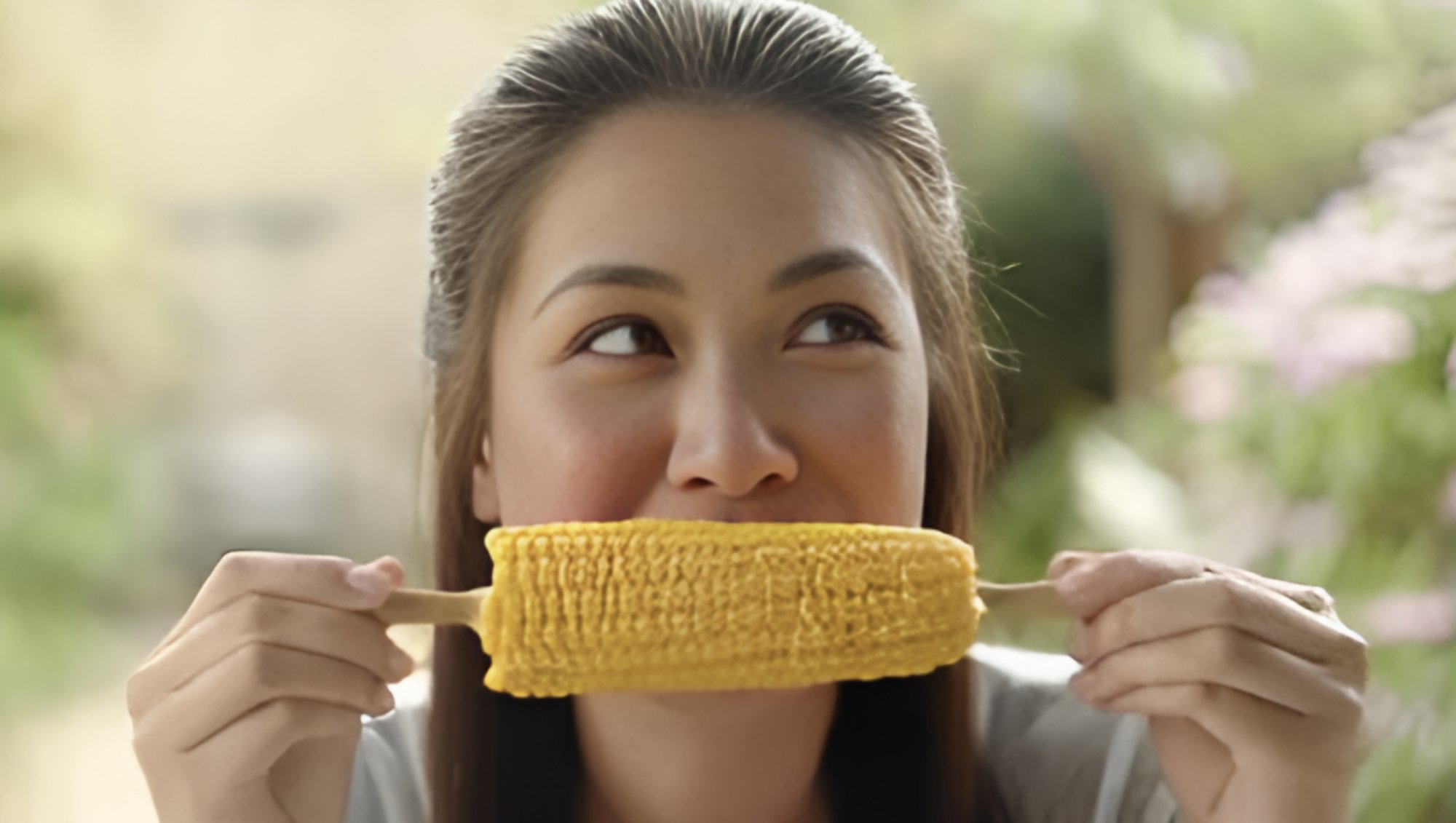 dental-implant-benefits-eat-foods-you-love