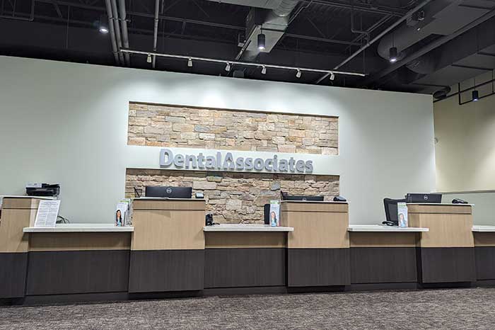 glendale-bayshore-01-reception