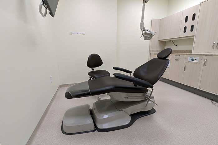 glendale-bayshore-07-oral-surgery